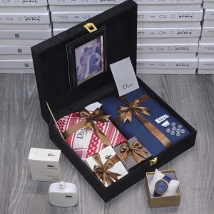 f2803328-c47b-4bdb-ad98-f748b62062ed